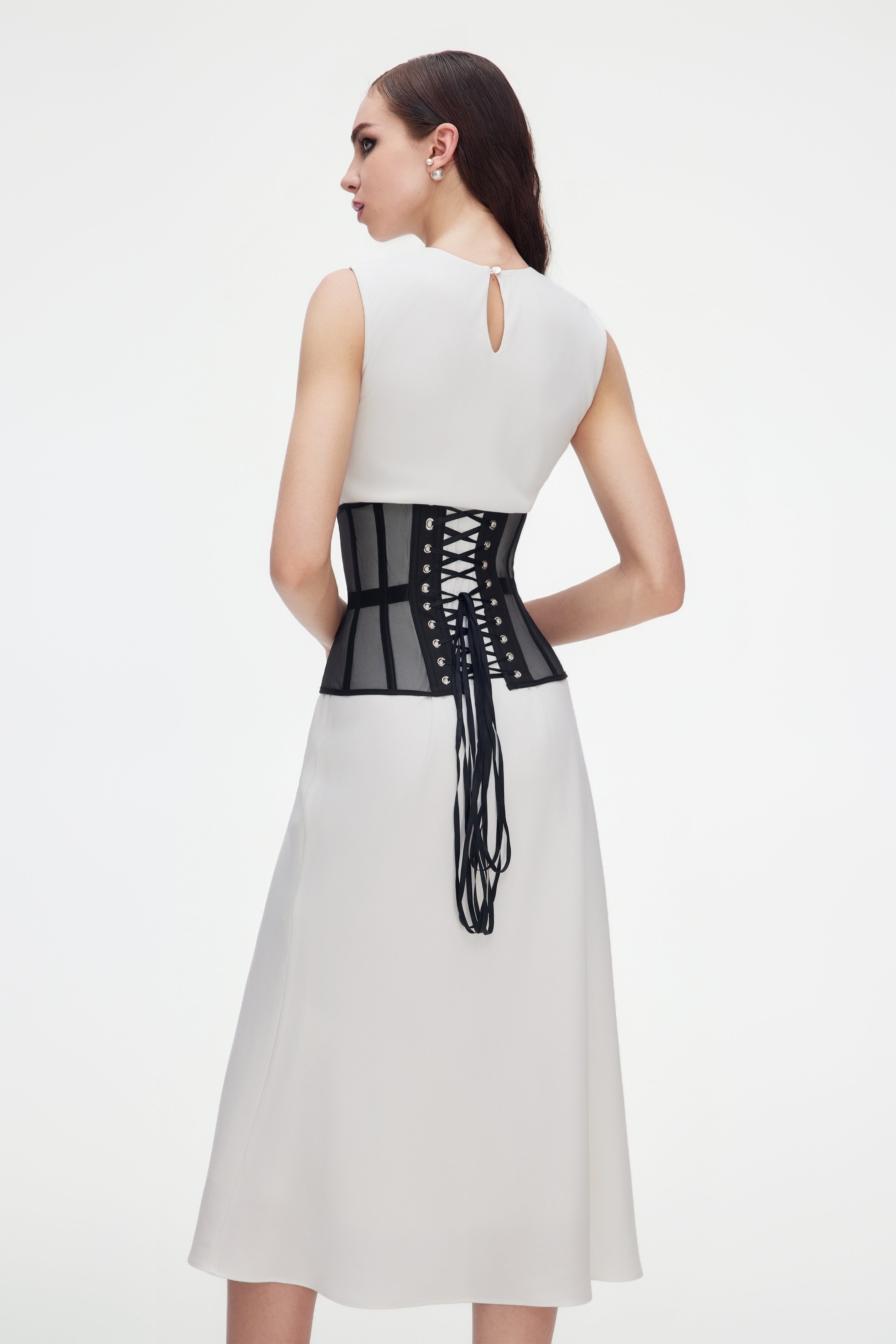 Cape form black 4